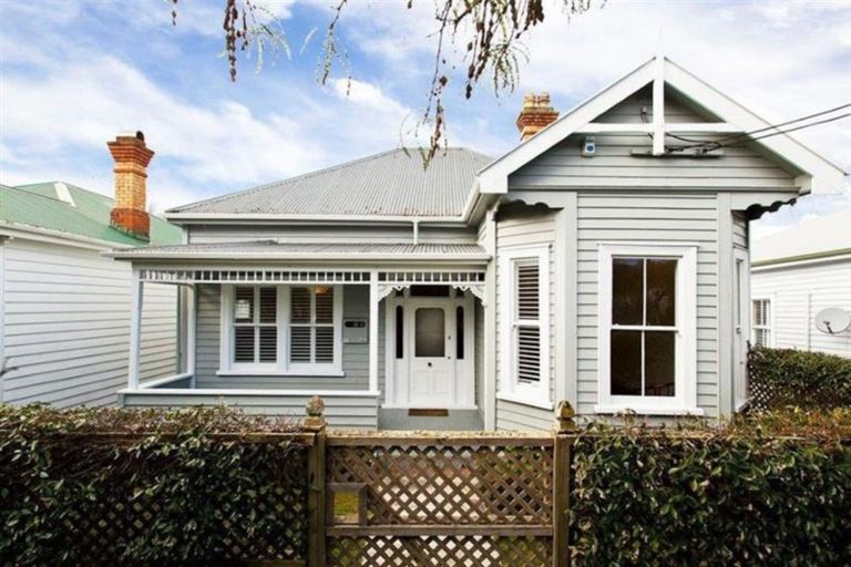 Photo of property in 13 Maungawhau Road, Epsom, Auckland, 1023