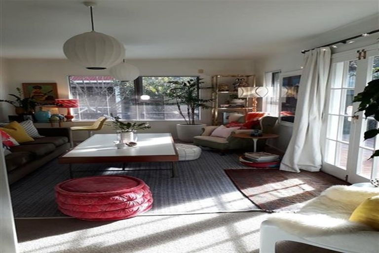 Photo of property in 4/85 Elizabeth Street, Mount Victoria, Wellington, 6011