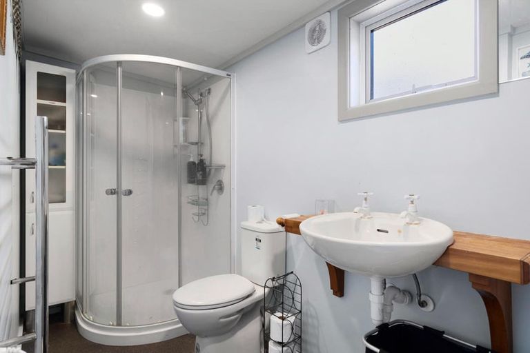 Photo of property in 21 Somerset Street, Kingston, Athol, 9793