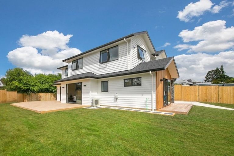 Photo of property in 1 Duchess Way, Riverhead, 0820