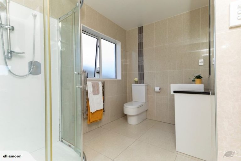 Photo of property in 1 Cumulus Way, Ranui, Auckland, 0612