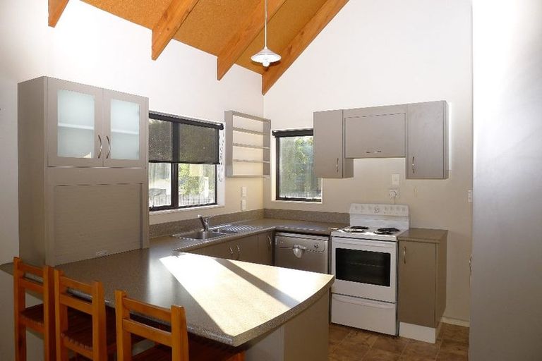 Photo of property in 9 Dennis Taylor Court, Paraparaumu, 5032