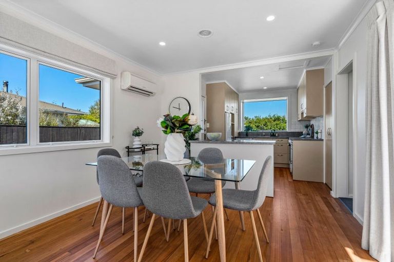 Photo of property in 43 West Street, Greytown, 5712