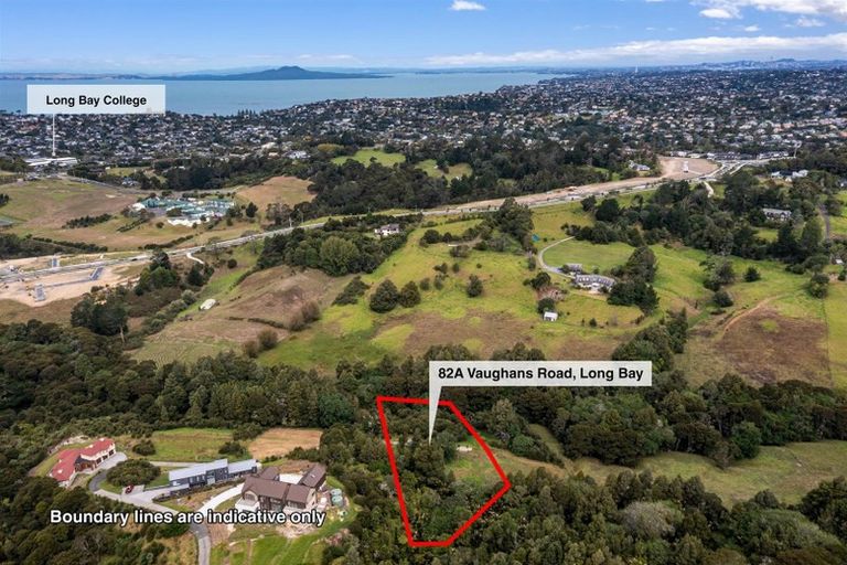 Photo of property in 82a Vaughans Road, Long Bay, Auckland, 0792