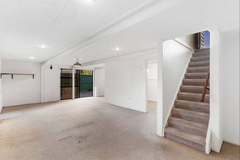 Photo of property in 44 Saffron Street, Birkdale, Auckland, 0626