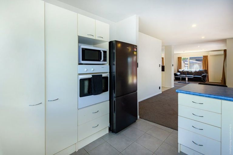 Photo of property in 56 Beach Road, North New Brighton, Christchurch, 8083