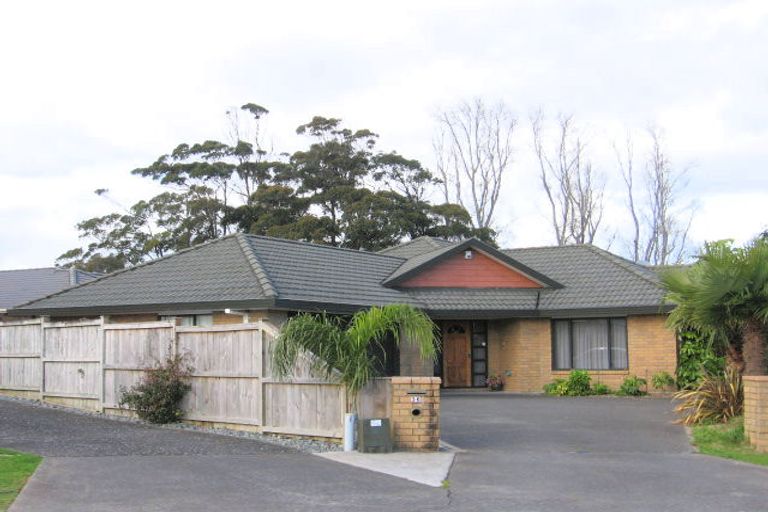 Photo of property in 36 Glanworth Place, Dannemora, Auckland, 2016