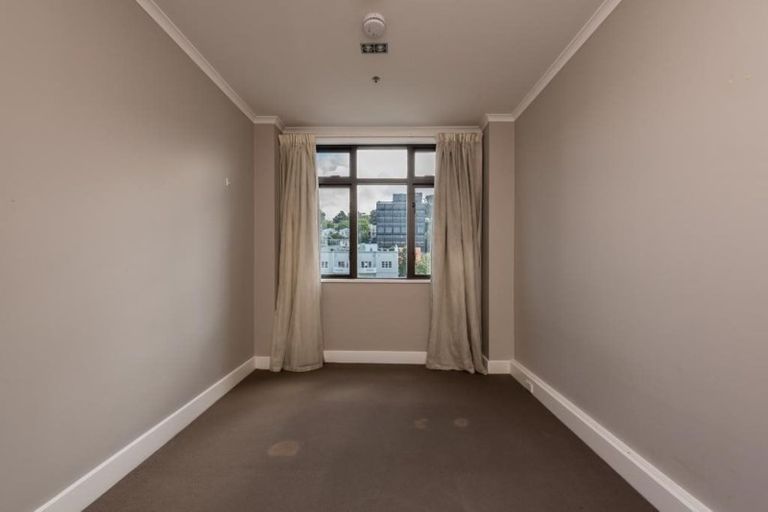 Photo of property in Augusta Apartments, 30/254 Willis Street, Te Aro, Wellington, 6011