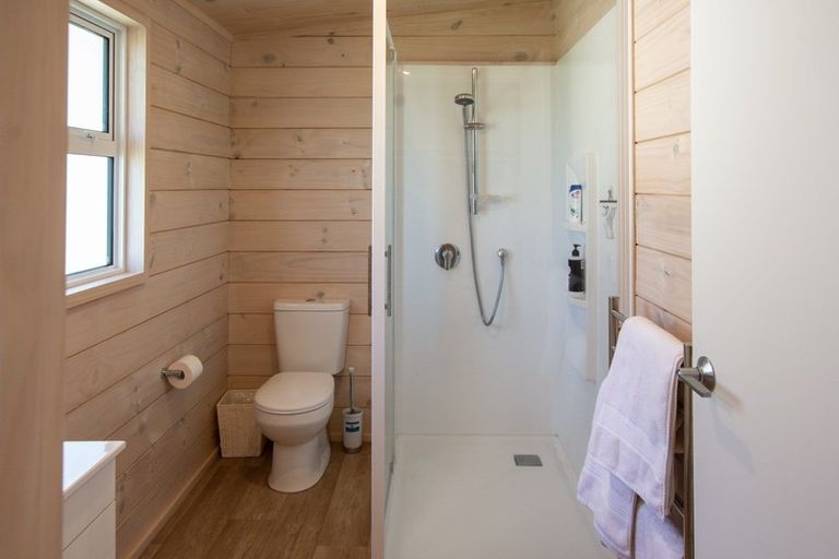 Photo of property in 22 Poriwira Drive, Kuratau, Turangi, 3381