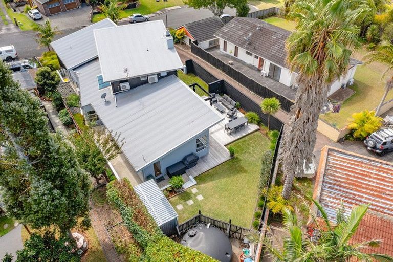 Photo of property in 357 Royal Road, Massey, Auckland, 0614