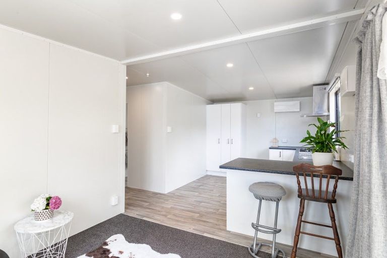 Photo of property in 9a Edelweiss Grove, Timberlea, Upper Hutt, 5018