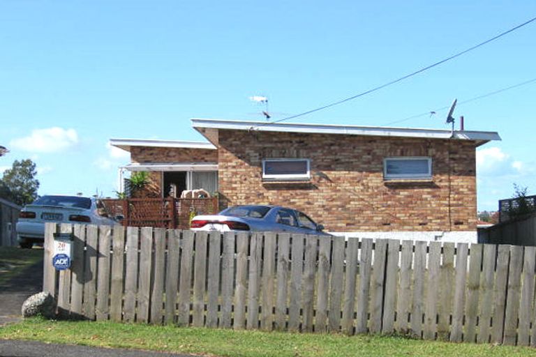 Photo of property in 20 Willerton Avenue, New Lynn, Auckland, 0600