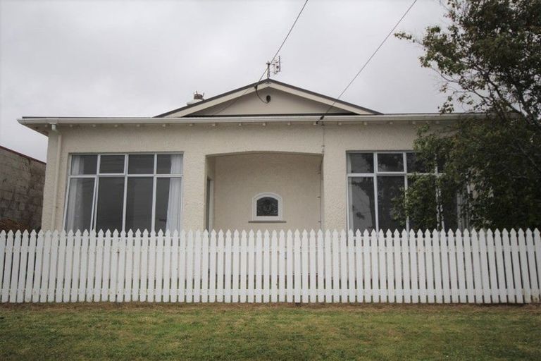 Photo of property in 27 Hunt Street, Andersons Bay, Dunedin, 9013