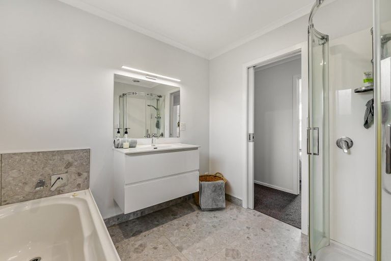 Photo of property in 5a Morrison Crescent, Glenview, Hamilton, 3206