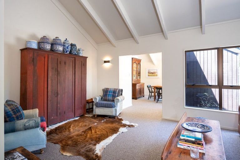 Photo of property in 6 Nilgiri Road, Poraiti, Napier, 4182