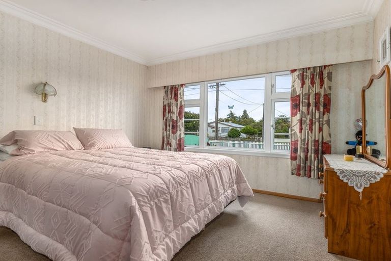 Photo of property in 46 George Street, Levin, 5510