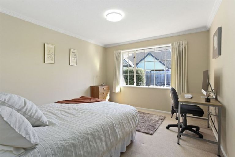 Photo of property in 37 Hewitts Road, Woodend, 7610