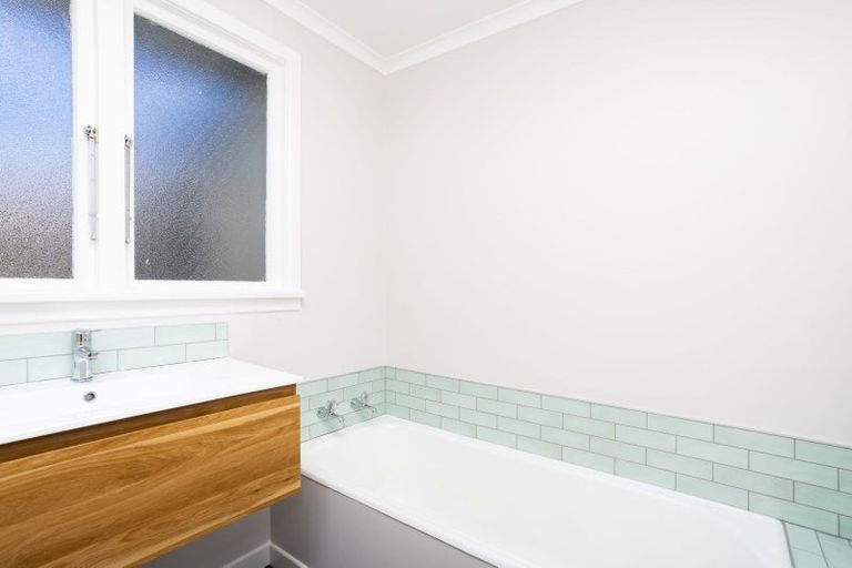 Photo of property in 765 Queens Drive, Waikiwi, Invercargill, 9810