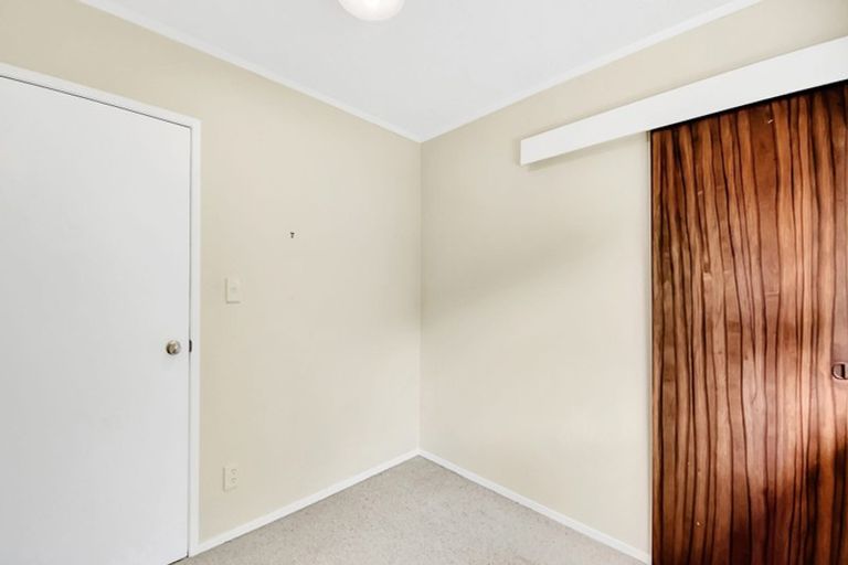 Photo of property in 1/12 Newstead Avenue, Browns Bay, Auckland, 0632