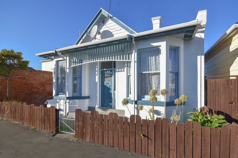 Photo of property in 1 Osmond Street, South Dunedin, Dunedin, 9012