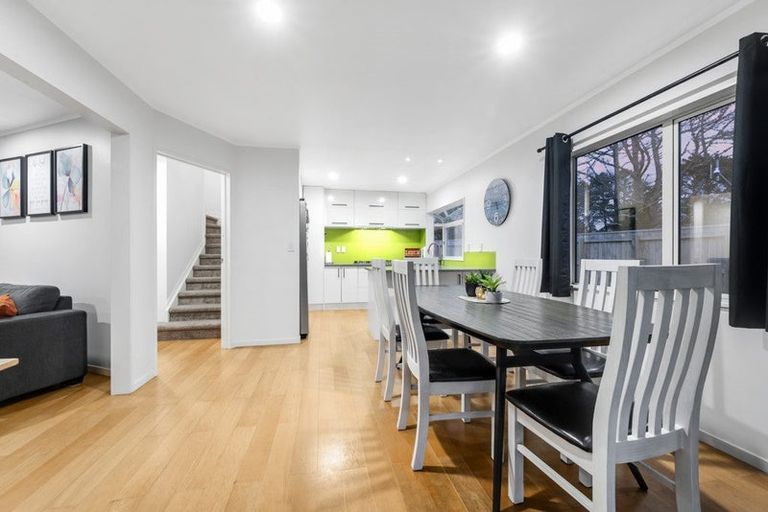 Photo of property in 1/12 Marbeth Court, Botany Downs, Auckland, 2010