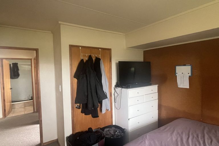 Photo of property in 2/494 Ferguson Street, Palmerston North, 4410