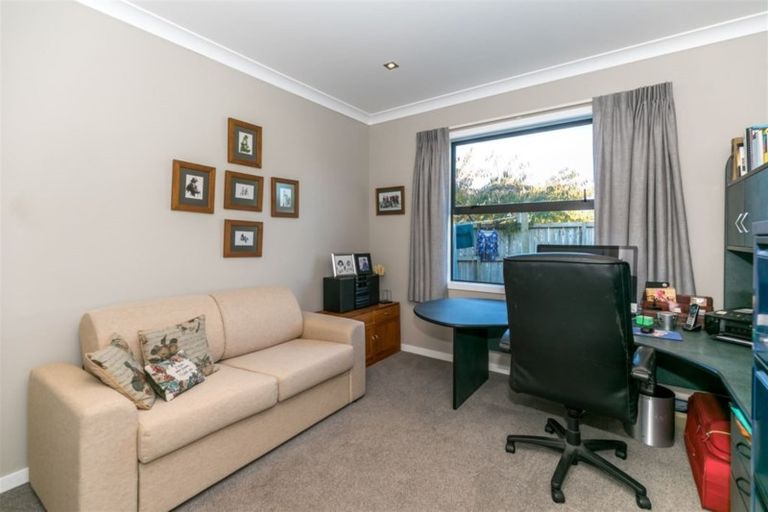 Photo of property in 57 Barrington Drive, Huntington, Hamilton, 3210