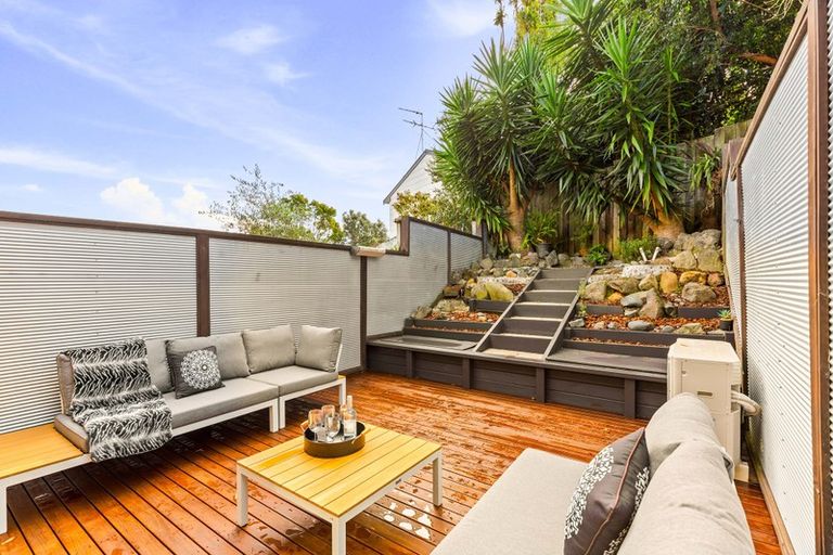 Photo of property in 1/206 Manuka Road, Bayview, Auckland, 0629