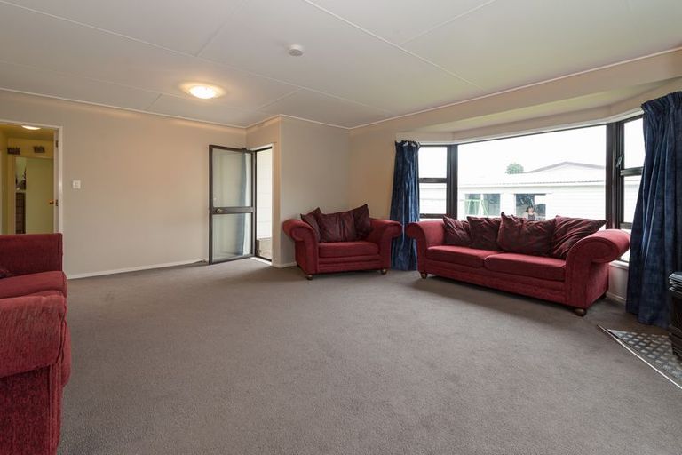 Photo of property in 34b Aquarius Drive, Kawaha Point, Rotorua, 3010