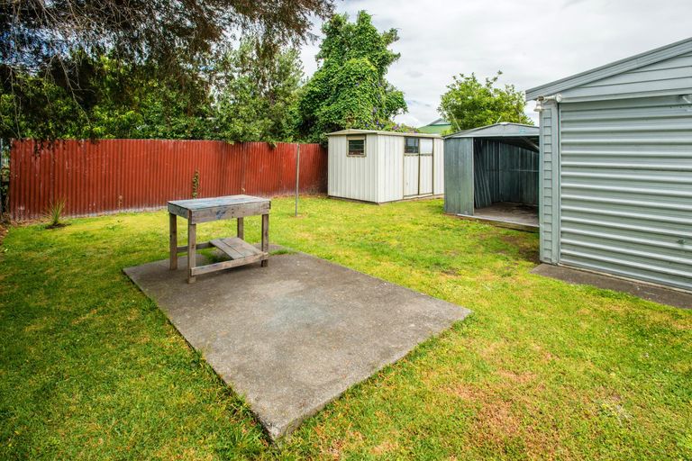 Photo of property in 18 Root Street, Gisborne, 4010