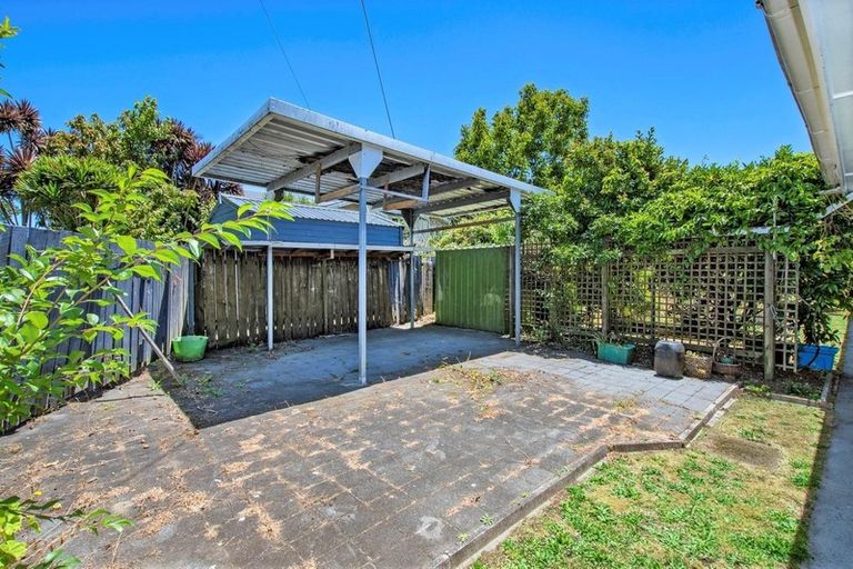 Photo of property in 43 Mains Avenue, Kensington, Whangarei, 0112