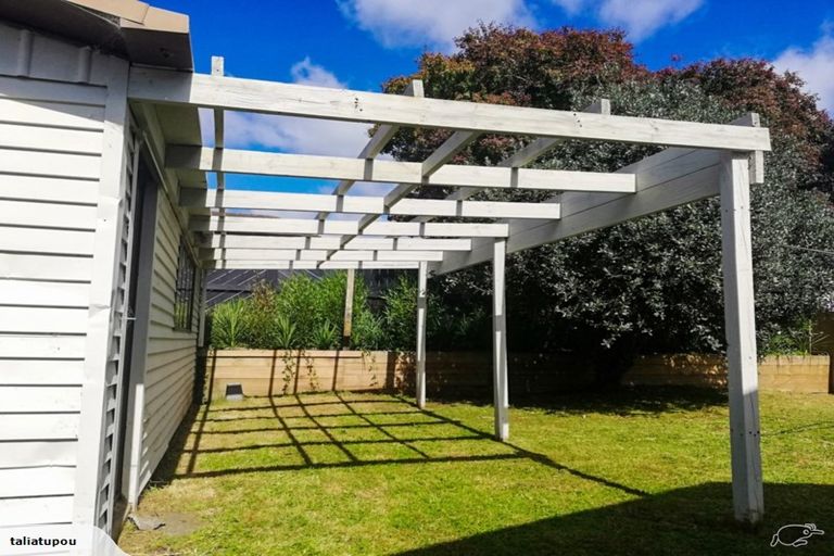 Photo of property in 6 Sunline Place, Ngongotaha, Rotorua, 3010