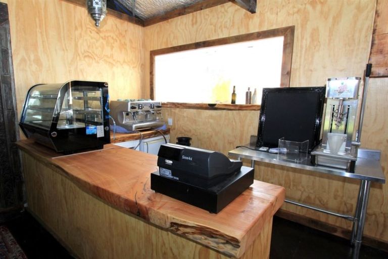 Photo of property in 6676 Christchurch Akaroa Road, Takamatua, Akaroa, 7581