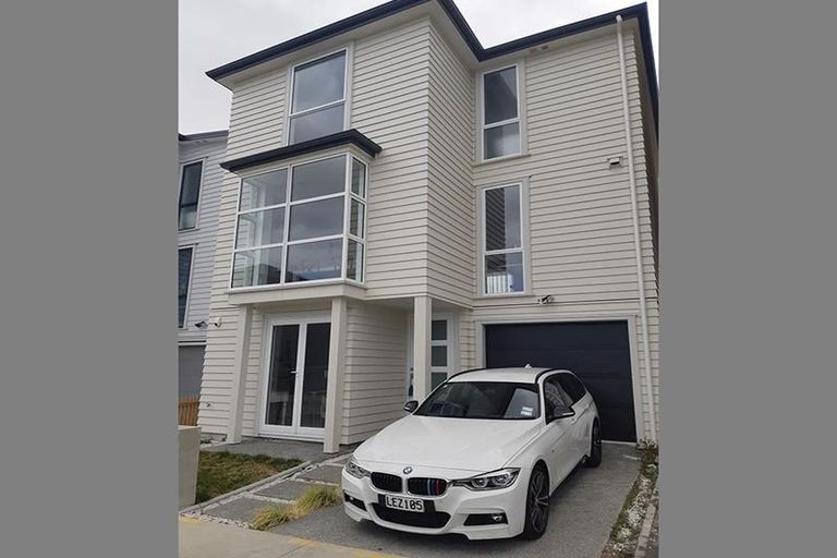 Photo of property in 19 Nephrite Lane, Henderson, Auckland, 0610