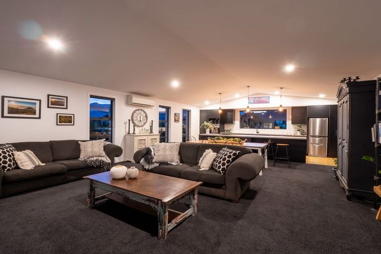 Photo of property in 17 Sandford Terrace, Lower Shotover, Queenstown, 9304