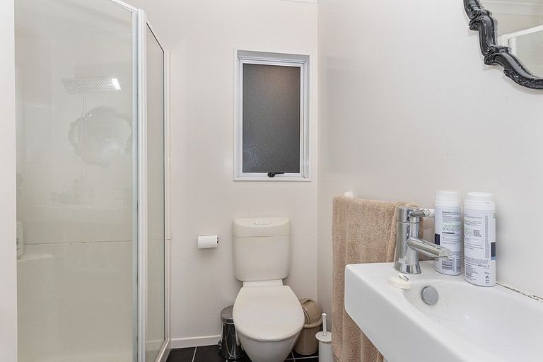 Photo of property in 19 Taniwha Street, Frankton, Hamilton, 3204