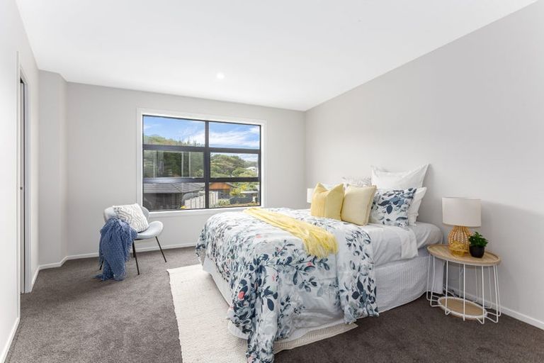 Photo of property in 4 Tradewinds Drive, Whitby, Porirua, 5024