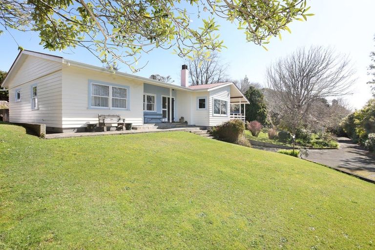 Photo of property in 19 Tiritoa Terrace, Feilding, 4702