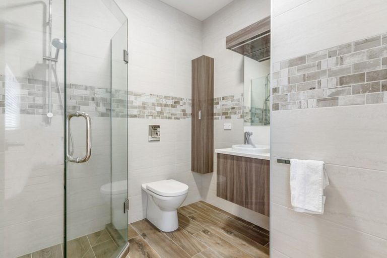 Photo of property in 4 Awakirihi Close, Shamrock Park, Auckland, 2016