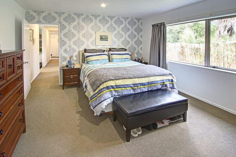 Photo of property in 19 Nash Place, Masterton, 5810