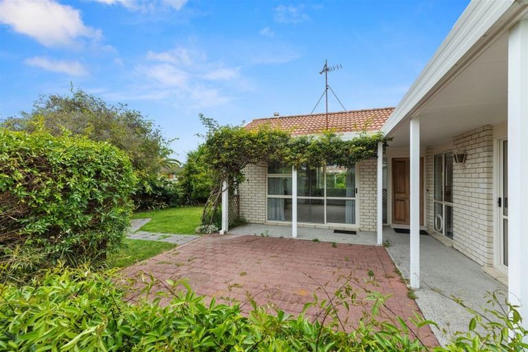 Photo of property in 4 Liftan Place, Mount Maunganui, 3116