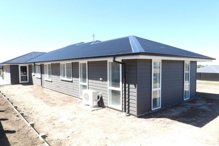 Photo of property in 17 Dove Place, Holmes Hill, Oamaru, 9401