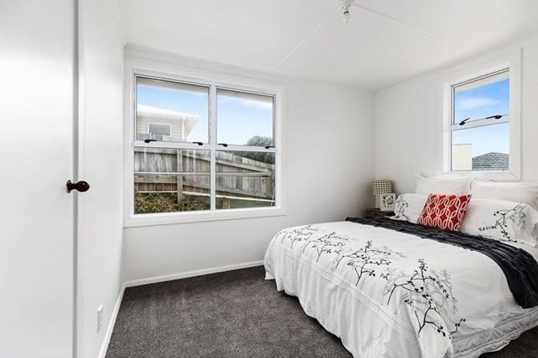 Photo of property in 55 Piko Street, Titahi Bay, Porirua, 5022