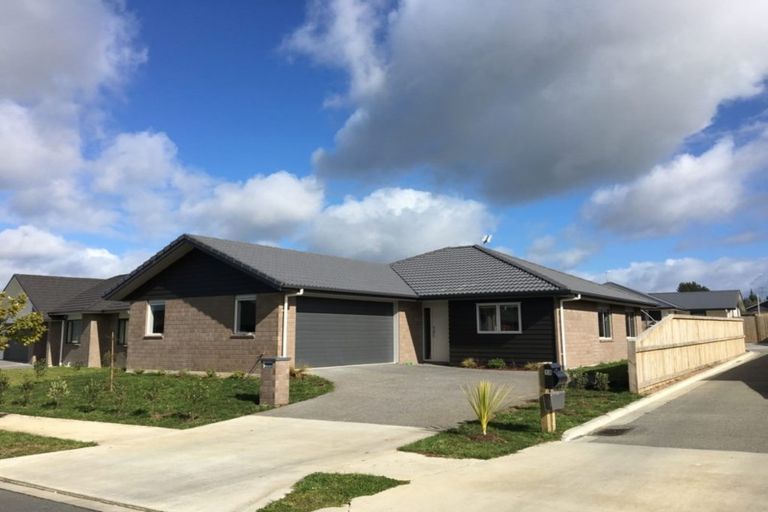 Photo of property in 11 Teafields Court, Huntington, Hamilton, 3210