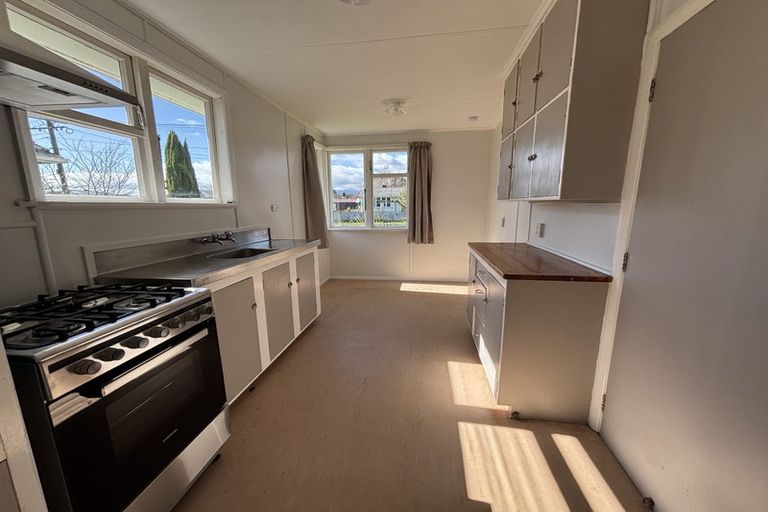 Photo of property in 5 Clyde Street, Levin, 5510