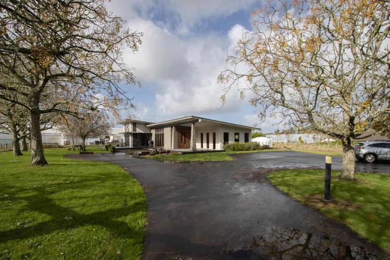 Photo of property in 8 Joyce Adams Place, Waimauku, 0883