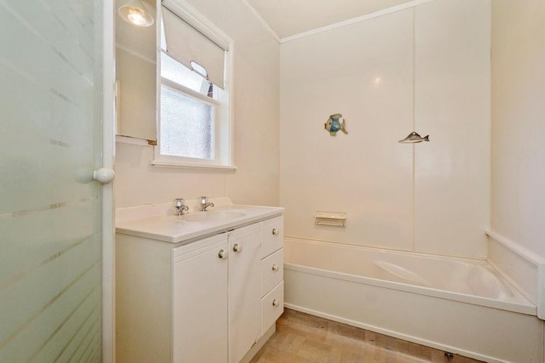 Photo of property in 89 Buckland Road, Mangere East, Auckland, 2024