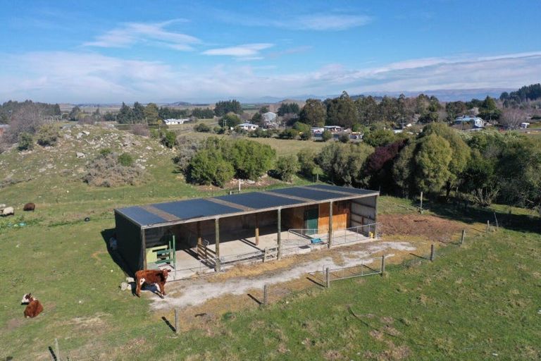 Photo of property in 201 Oamaru-alma Road, Deborah, Oamaru, 9491