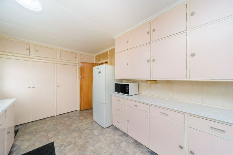 Photo of property in 8 Moray Place, Highbury, Palmerston North, 4412