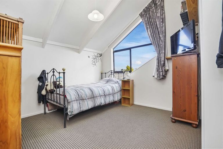 Photo of property in 68 Endeavour Avenue, Flagstaff, Hamilton, 3210